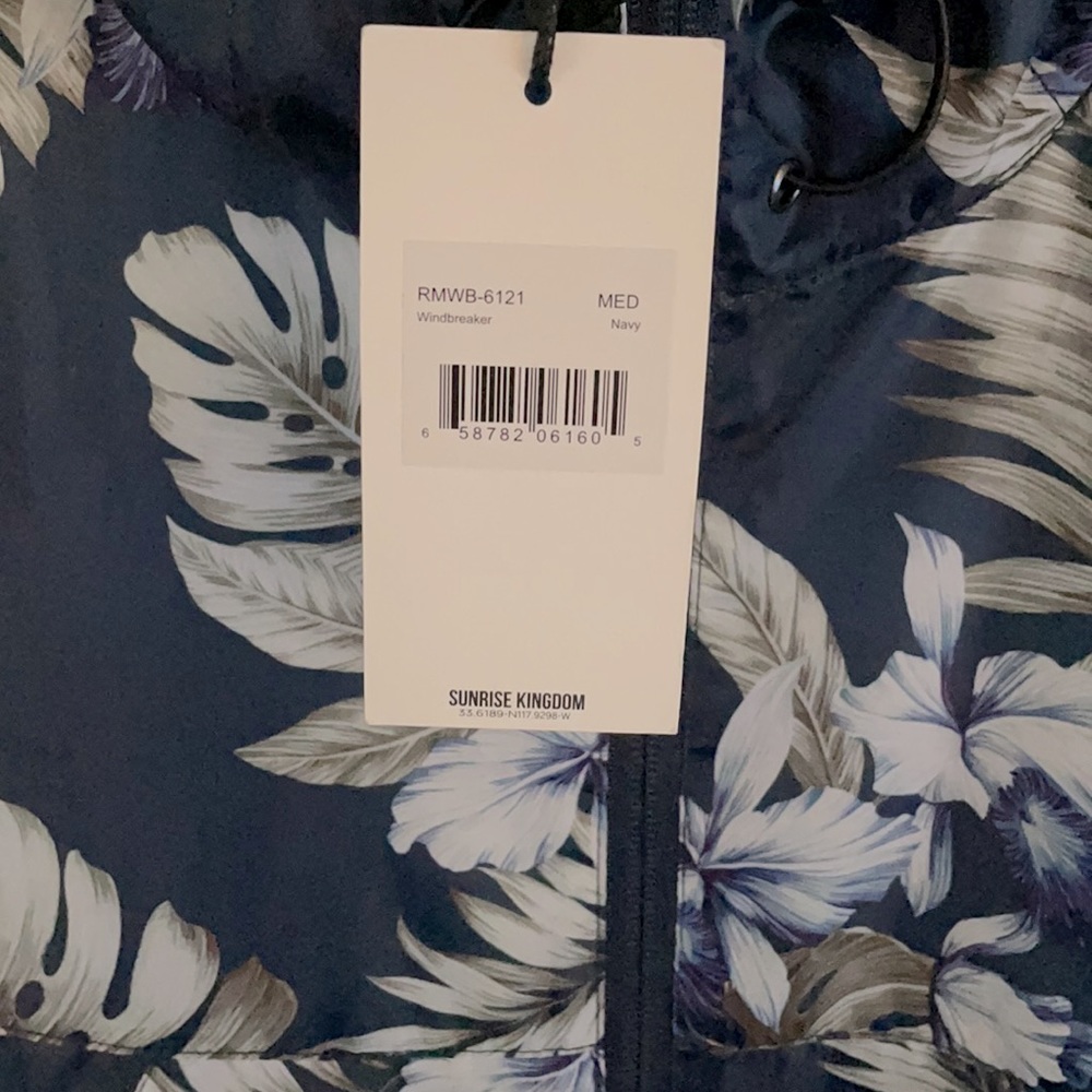 windbreaker jacket - Picture 2 of 3